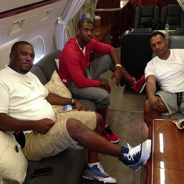 《元梦之星》超萌亮相《王者荣耀》“2023共创之夜”