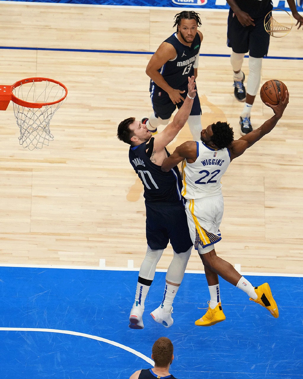 基德：克莱是我们能紧咬比分的原因，我们让对手抢了太多篮板