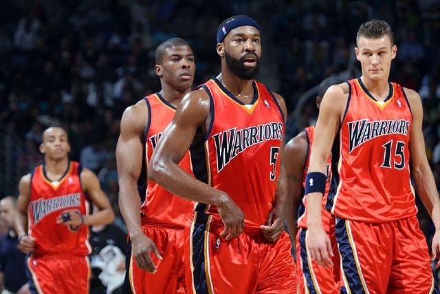 NBA球员频繁遭遇深静脉血栓困扰？AI总结7点原因：长途飞行有影响