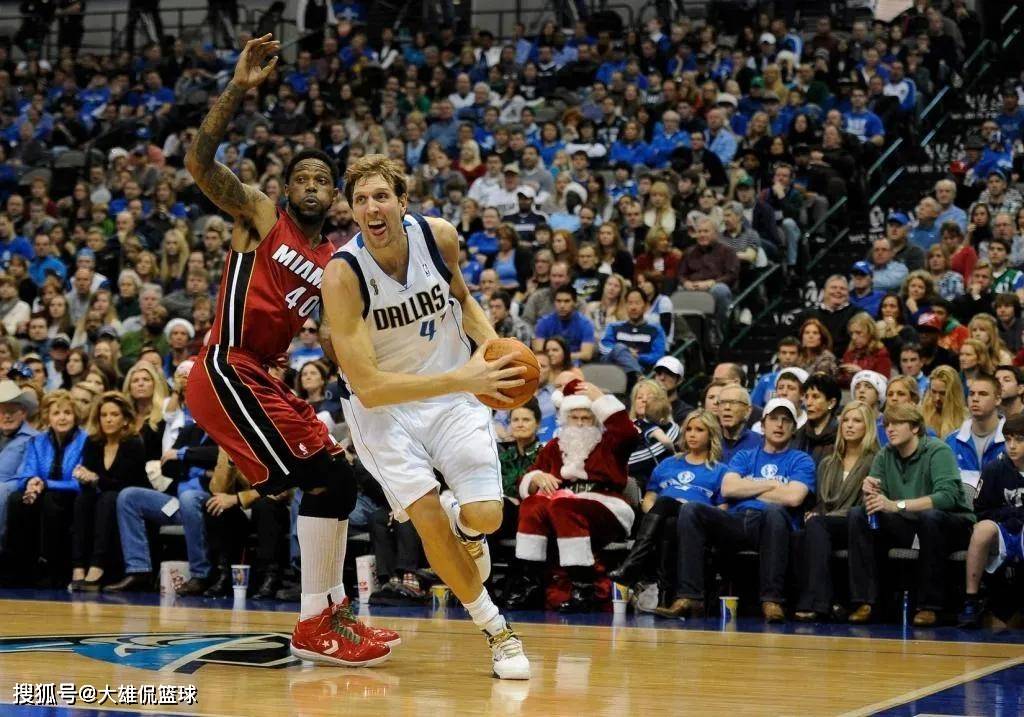 布莱恩肖选历史最佳首发阵容：魔术师乔丹伯德邓肯奥尼尔！