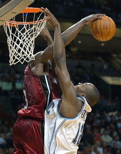 那些香港球员的足球记忆：从吴伟超到茹子楠